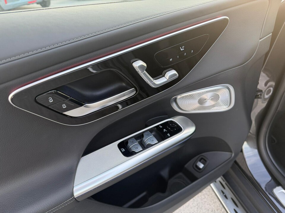 Mercedes-Benz GLC COUPE’ 300 d 4M AMG PREMIUM PLUS NIGHT EDITION AUT Elettrica / Diesel