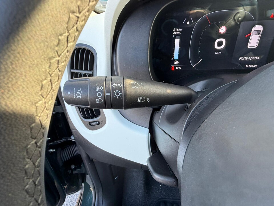 Fiat New Panda PANDINA 1.0 HYBRID S&S 70 CV CROSS MY25 Elettrica / Benzina