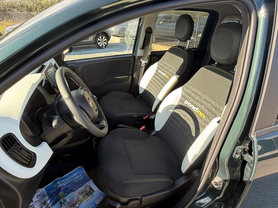 Fiat New Panda PANDINA 1.0 HYBRID S&S 70 CV CROSS MY25 Elettrica / Benzina