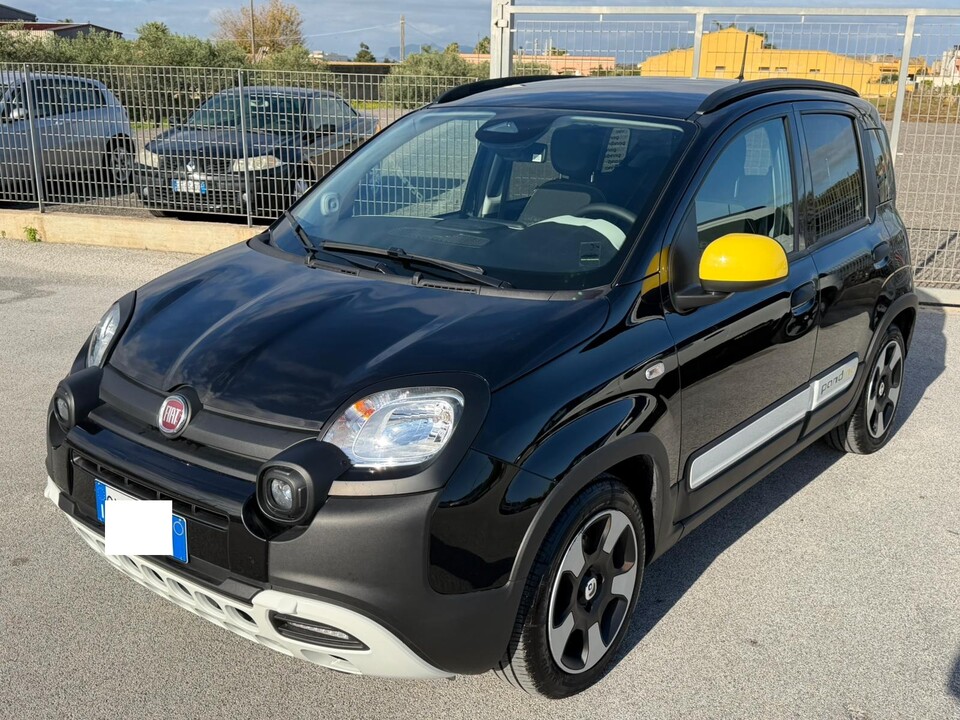 Fiat New Panda PANDINA 1.0 HYBRID S&S 70 CV CROSS MY25 Elettrica / Benzina