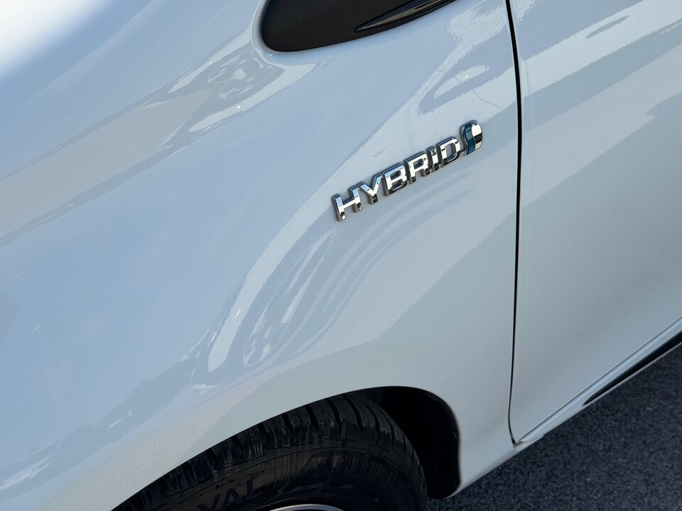Toyota Yaris 5p 1.5 hybrid Active Plus Elettrica / Benzina