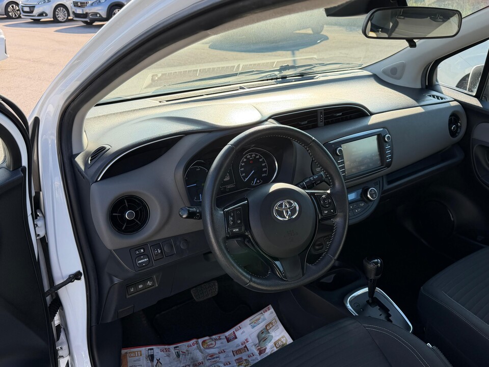 Toyota Yaris 5p 1.5 hybrid Active Plus Elettrica / Benzina
