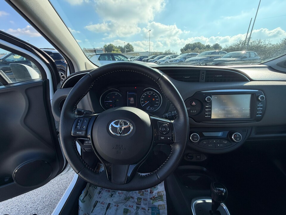Toyota Yaris 5p 1.5 hybrid Active Plus Elettrica / Benzina