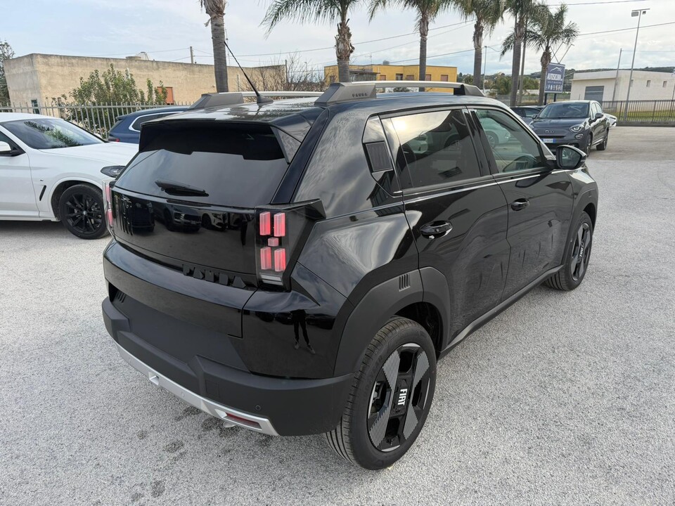 Fiat Grande Panda 1.2 HYBRID 110 CV EDCT LA PRIMA KM0 MY25 Elettrica / Benzina