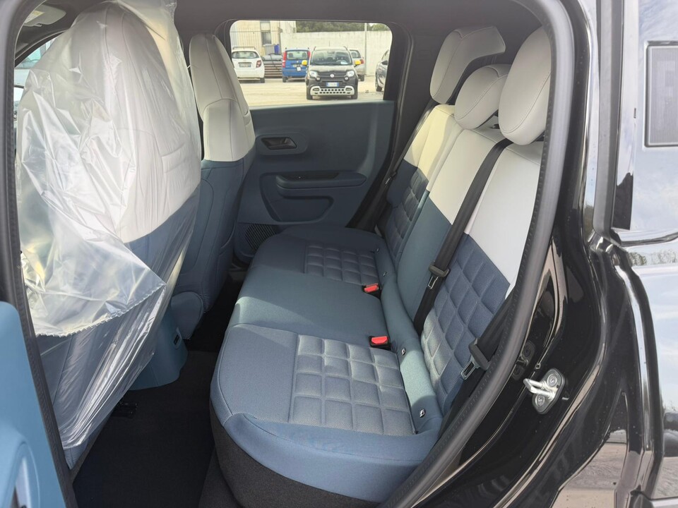 Fiat Grande Panda 1.2 HYBRID 110 CV EDCT LA PRIMA KM0 MY25 Elettrica / Benzina