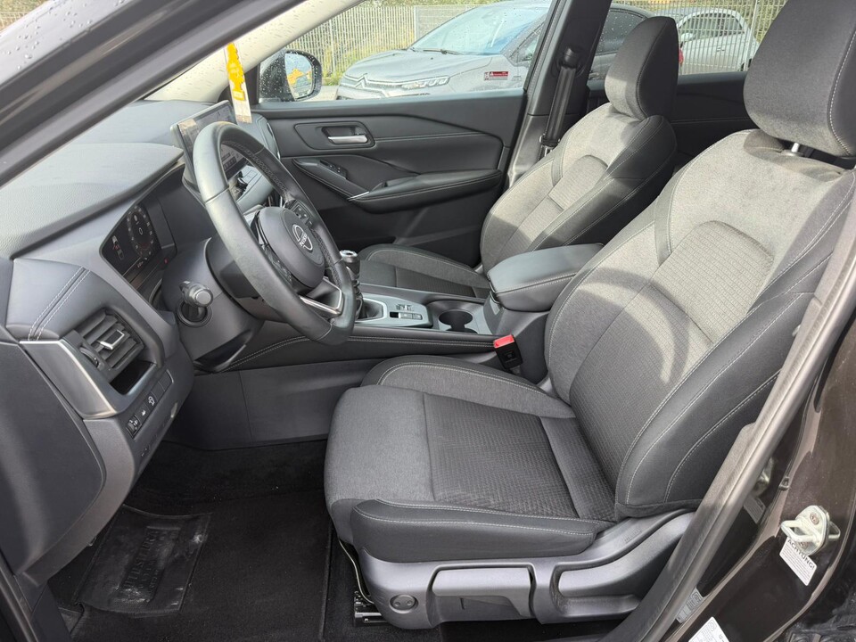 Nissan Qashqai 1.3 DIG-T MHEV 140 CV  N-CONNECTA Elettrica / Benzina