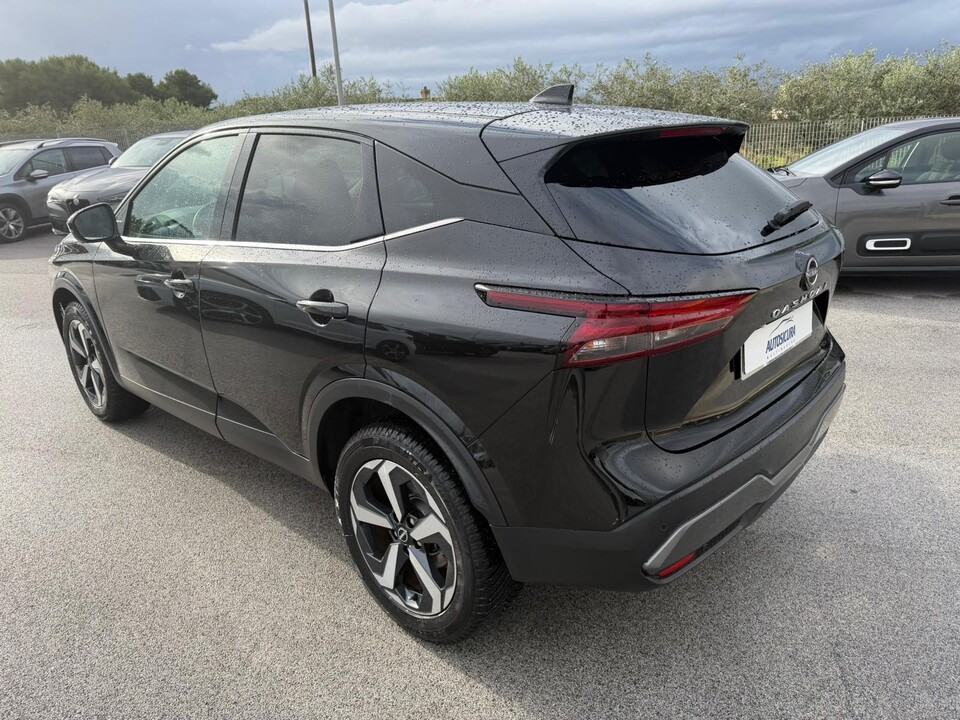 Nissan Qashqai 1.3 DIG-T MHEV 140 CV  N-CONNECTA Elettrica / Benzina