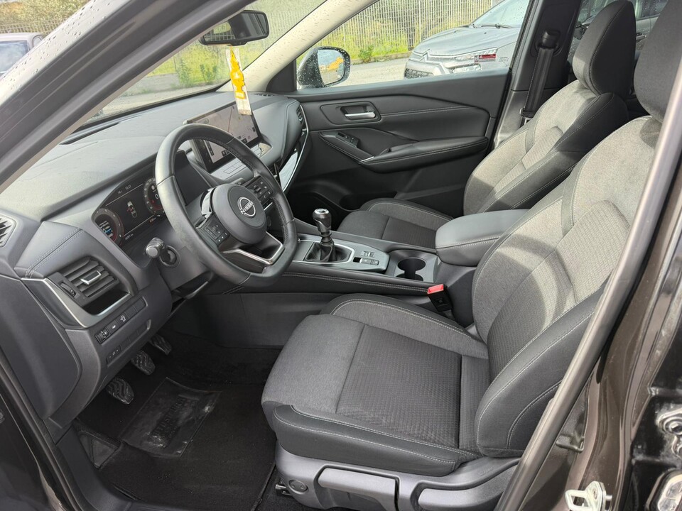 Nissan Qashqai 1.3 DIG-T MHEV 140 CV  N-CONNECTA Elettrica / Benzina