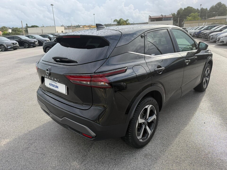 Nissan Qashqai 1.3 DIG-T MHEV 140 CV  N-CONNECTA Elettrica / Benzina