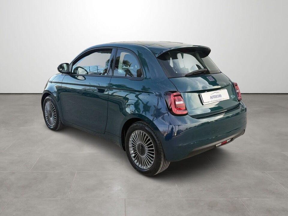 Fiat 500 e ICON 118 CV 320 KM AUTONOMIA KM0 Elettrica
