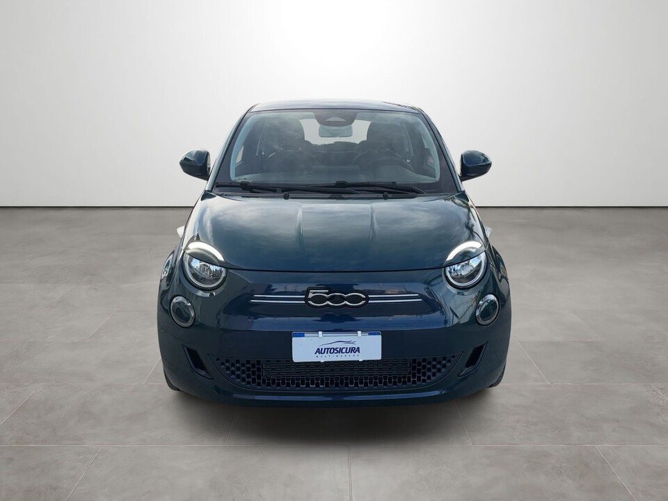 Fiat 500 e ICON 118 CV 320 KM AUTONOMIA KM0 Elettrica