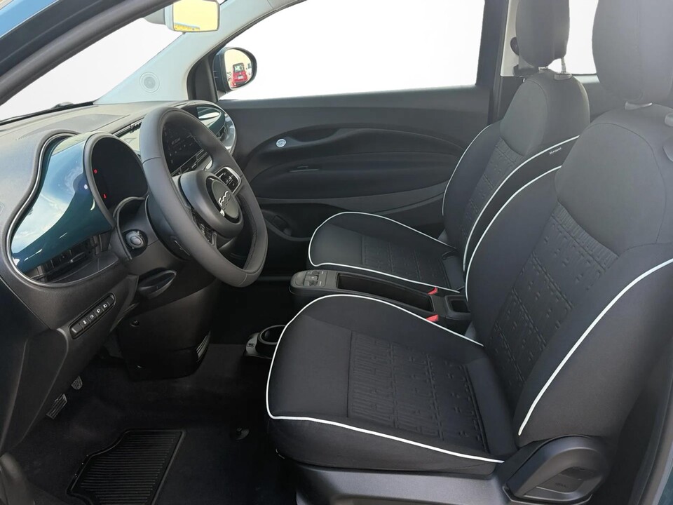 Fiat 500 e ICON 118 CV 320 KM AUTONOMIA KM0 Elettrica