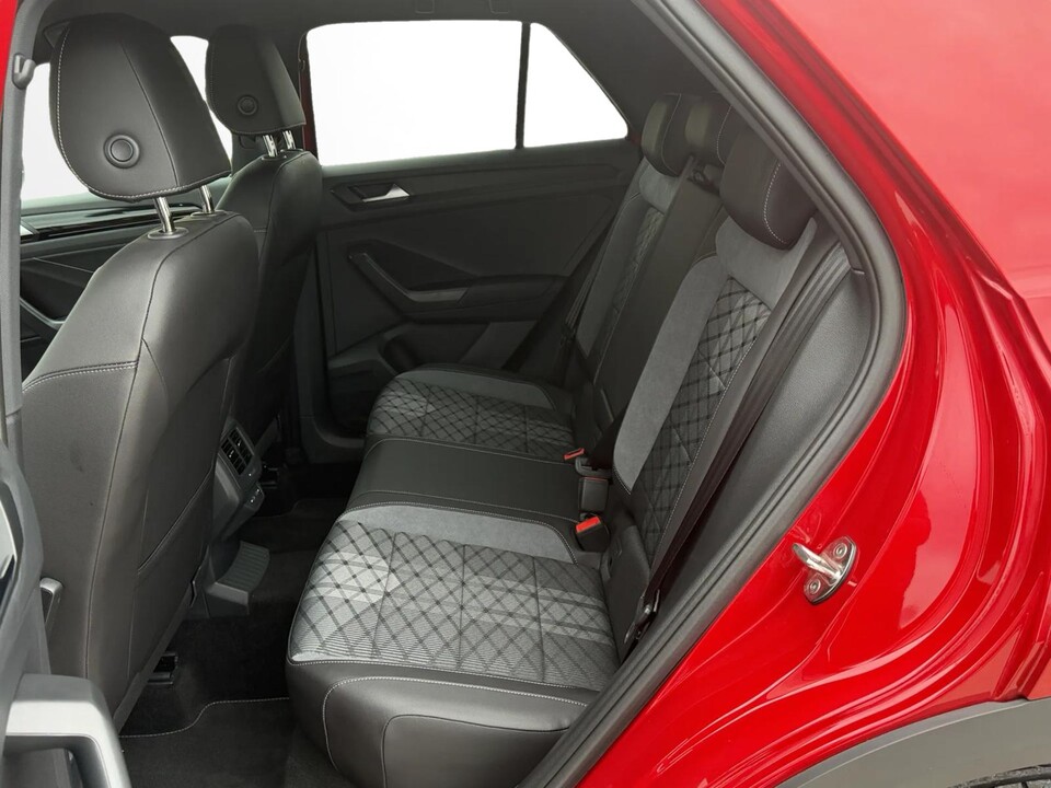 Volkswagen T-Roc 1.0 TSI 115 CV R LINE PLUS KM0 MY25 Benzina