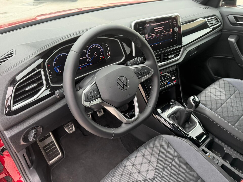 Volkswagen T-Roc 1.0 TSI 115 CV R LINE PLUS KM0 MY25 Benzina