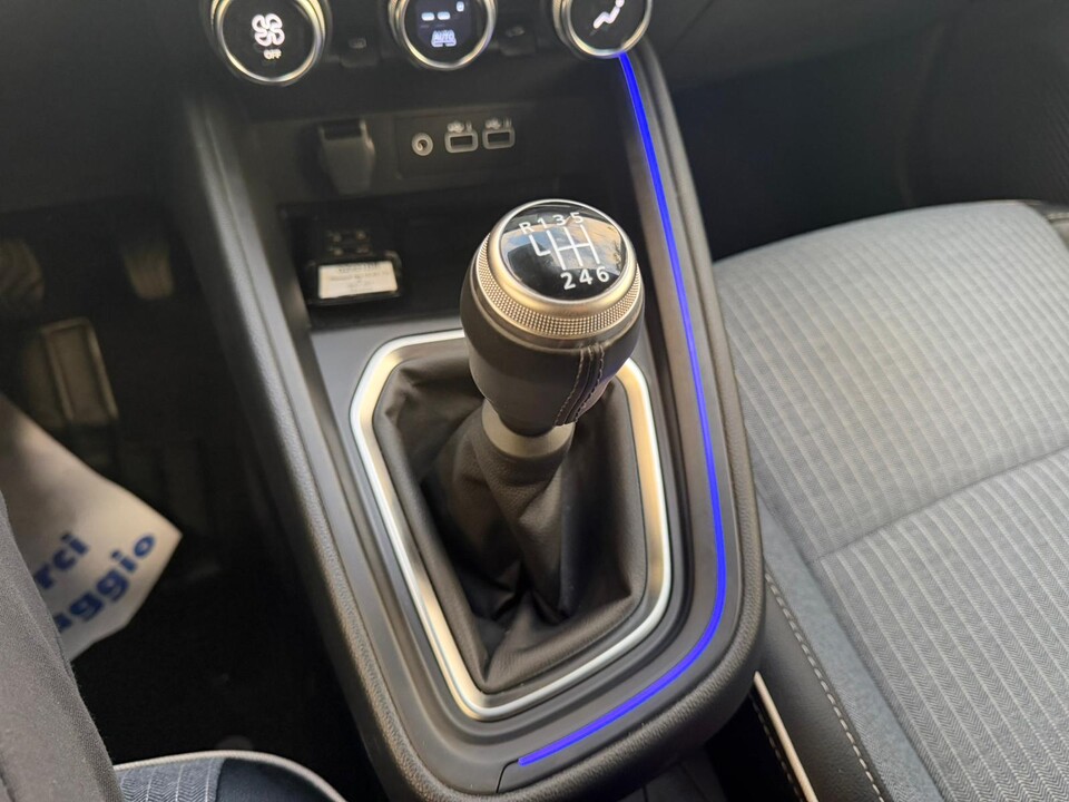 Renault Clio 1.0 TCE 90 CV TECHNO MY25 Benzina