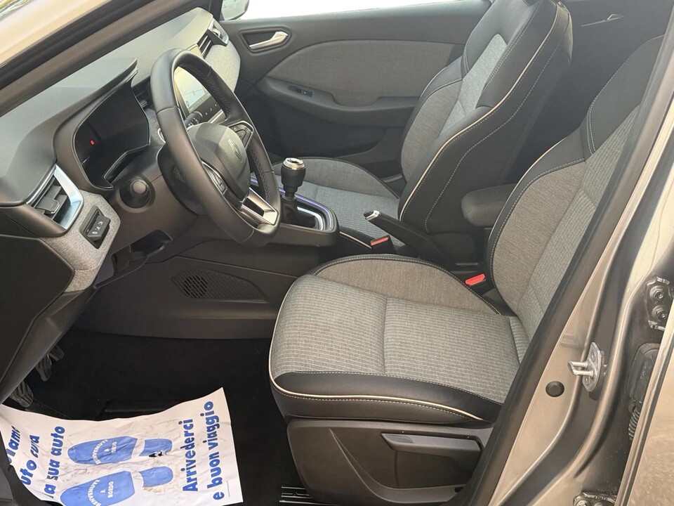 Renault Clio 1.0 TCE 90 CV TECHNO MY25 Benzina