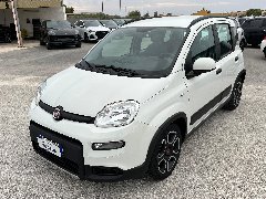 Fiat New Panda 1.0 FIREFLY HYBRID S&S 70 CV CITY LIFE Elettrica / Benzina