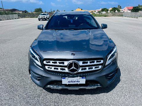 Mercedes-Benz GLA 220 D Automatic 4matic PREMIUM AMG Diesel