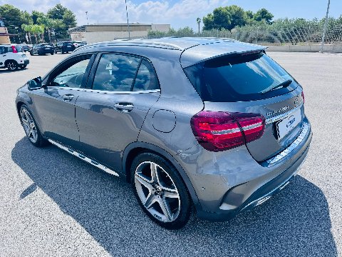 Mercedes-Benz GLA 220 D Automatic 4matic PREMIUM AMG Diesel