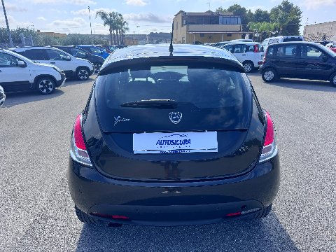 Lancia Ypsilon 1.2 69 CV GOLD Benzina