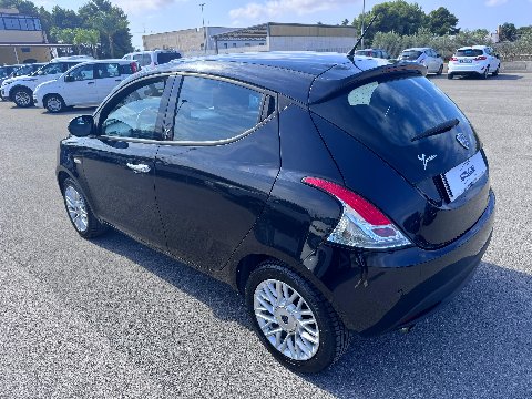 Lancia Ypsilon 1.2 69 CV GOLD Benzina