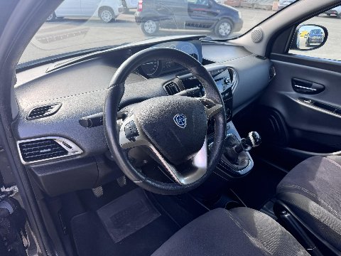 Lancia Ypsilon 1.2 69 CV GOLD Benzina