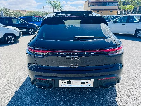 Porsche Macan 2.0 265 CV PDK MY23 Benzina