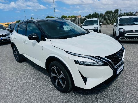 Nissan Qashqai 1.3 DIG-T MHEV 140 CV N-CONNECTA B-COLOR Elettrica / Benzina