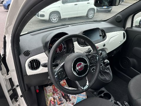 Fiat 500 NEW 1.0 HYBRID DOLCEVITA 70 CV MY23 Elettrica / Benzina