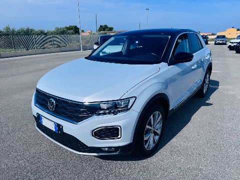 Volkswagen T-Roc 1.0 TSFI 115 CV STYLE B/COLOR Benzina