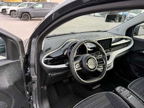 Fiat 500 e 3+1 action 118 CV 320 KM AUTONOMIA KM0 Elettrica