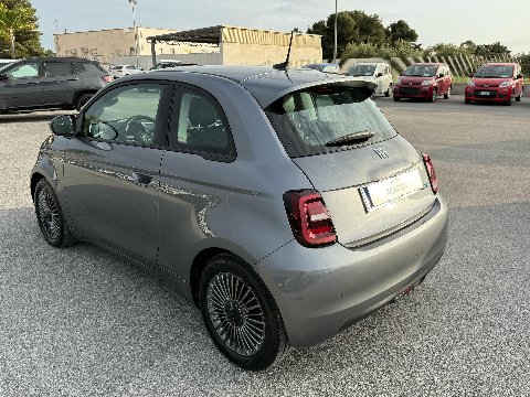 Fiat 500 e 3+1 action 118 CV 320 KM AUTONOMIA KM0 Elettrica