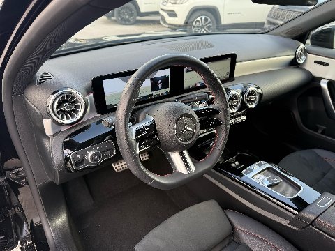 Mercedes-Benz A 200 d 150 CV AUTOMATIC AMG LINE PREMIUM NIGHT EDITION Diesel