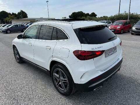 Mercedes-Benz GLA 200 d 150 CV AMG LINE PREMIUM AUTOMATIC + TETTO APR. Diesel
