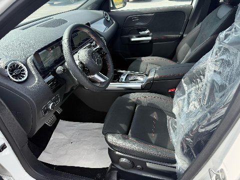 Mercedes-Benz GLA 200 d 150 CV AMG LINE PREMIUM AUTOMATIC + TETTO APR. Diesel