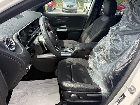 Mercedes-Benz GLA 200 d 150 CV AMG LINE PREMIUM AUTOMATIC + TETTO APR. Diesel