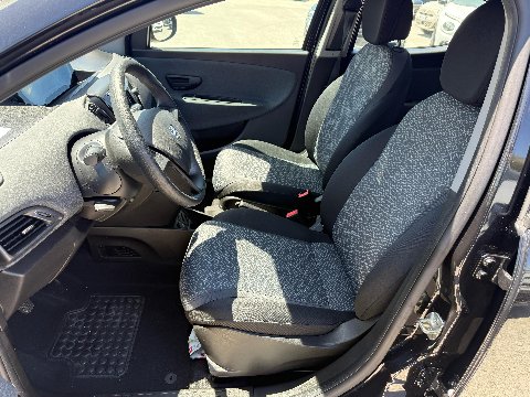 Lancia Ypsilon 1.0 FIREFLY 70 CV HYBRID SILVER 1400 KM!! Elettrica / Benzina