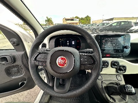 Fiat New Panda PANDINA 1.0 HYBRID S&S 70 CV CROSS KM0 MY25 Elettrica / Benzina
