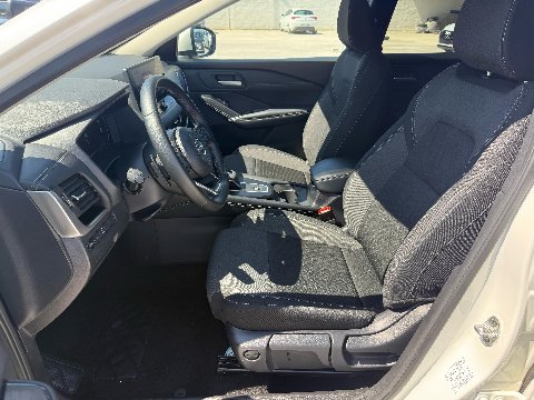 Nissan Qashqai 1.3 DIG-T MHEV 158 CV X-TRONIC N-CONNECTA Elettrica / Benzina