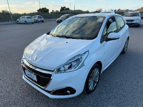 Peugeot 208 1.2 PURETECH 83 CV 5P ACTIVE Benzina