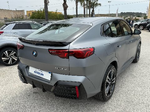 BMW X2 sDrive18d 150 CV AUTO M SPORT PRO MY25 700KM!!! Elettrica / Diesel