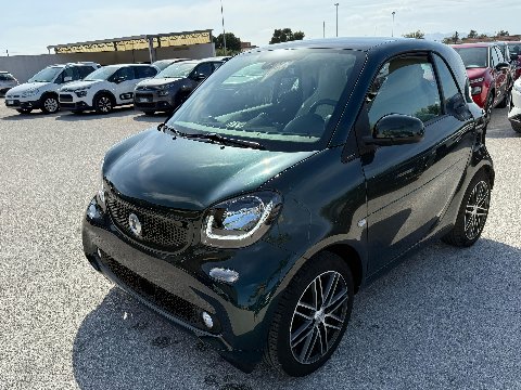 Smart Fortwo 0.9 TURBO 90 CV TWINAMIC BRITISCH GREEN Benzina