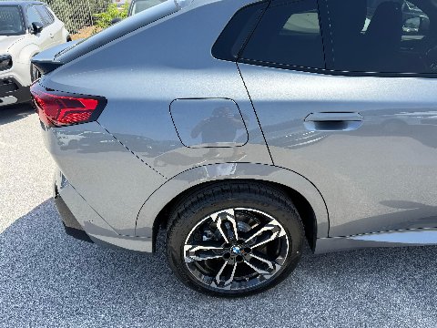 BMW X2 sDrive18d 150 CV AUTO M SPORT MY25 KM0 Elettrica / Diesel