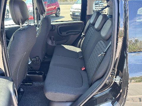 Fiat New Panda PANDINA 1.0 HYBRID S&S 70 CV CROSS KM0 MY25 Elettrica / Benzina