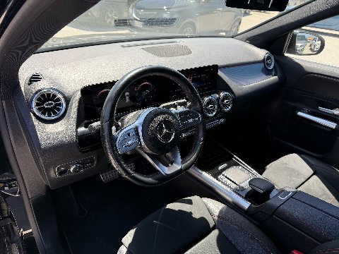 Mercedes-Benz GLA 200 d 150 CV PREMIUM AMG AUTOMATIC Diesel