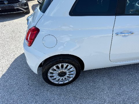 Fiat 500 NEW 1.0 HYBRID DOLCEVITA 70 CV MY23 Elettrica / Benzina