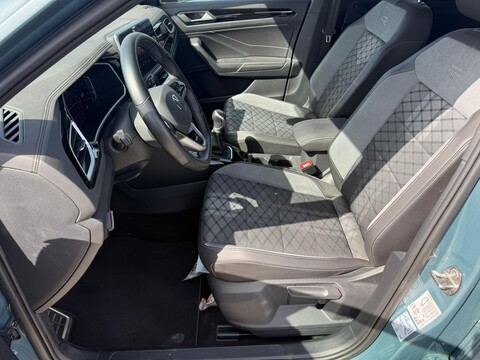 Volkswagen T-Roc 1.0 TSI 110 CV R LINE Benzina