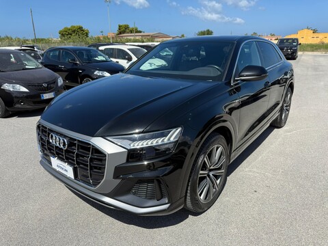 Audi Q8 50 TDI QUATTRO TIPTRONIC S LINE EDITION Elettrica / Diesel