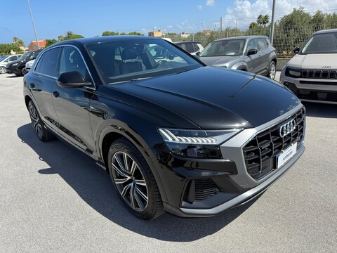 Audi Q8 50 TDI QUATTRO TIPTRONIC S LINE EDITION Elettrica / Diesel