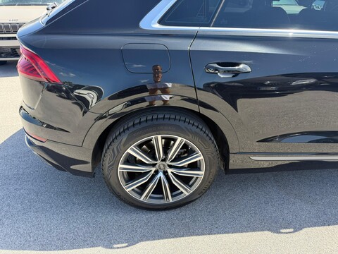 Audi Q8 50 TDI QUATTRO TIPTRONIC S LINE EDITION Elettrica / Diesel